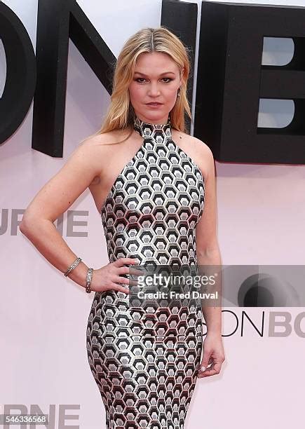 2,773 Julia Stiles Photos Stock Photos & High